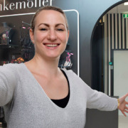 Indoor signing Hunkemöller